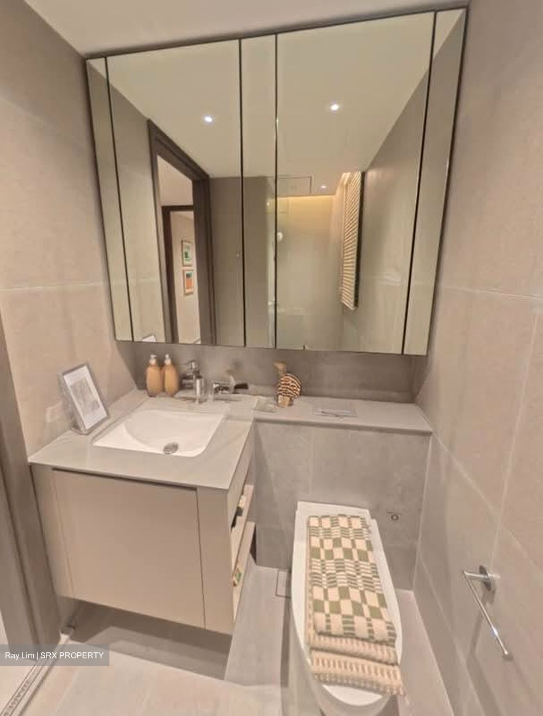 Canberra Crescent Residences (D27), Apartment #554403401